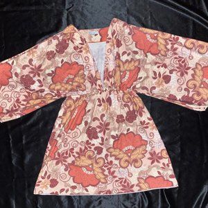 Glam Souls Tunic - Vintage - Size Medium - Multi-Color - Excellent Condition